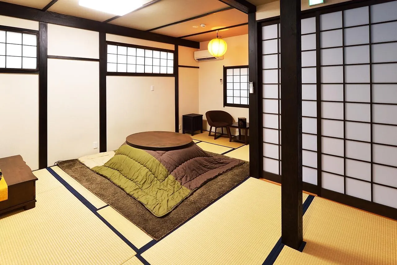 *** Affittacamere Karaku Inn Kyōto Giappone