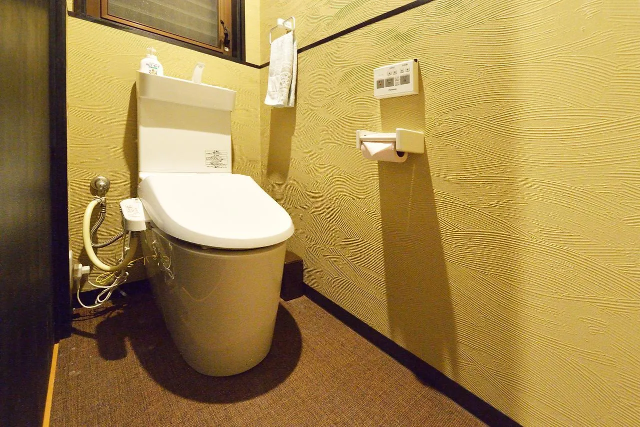 Karaku Inn Kyōto 3*,  Giappone